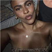 Diplomata linguistico offre lezioni di inglese, francese, spagnolo